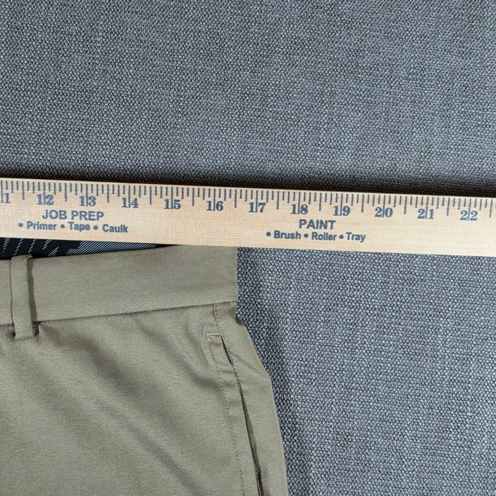 Nike Golf Victory Shorts Mens 32/10 Tan Stretch Dri-FIT Standard Fit AJ5493-247
